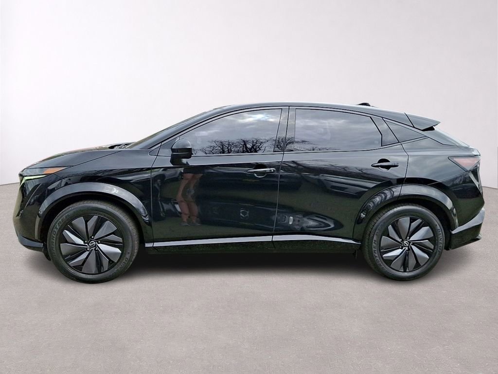 Used 2024 Nissan Ariya AWD image 4