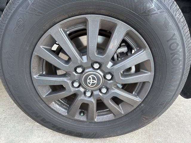 Used 2025 Toyota Land Cruiser 1958 image 9