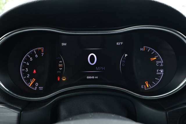 Used 2022 Jeep Grand Cherokee Limited RWD image 12