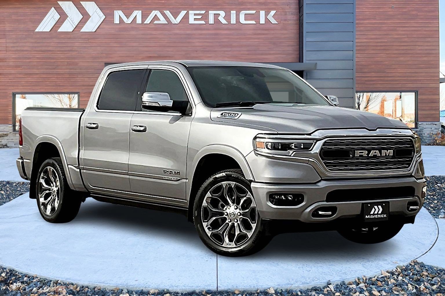Used 2021 RAM 1500 Limited image 1