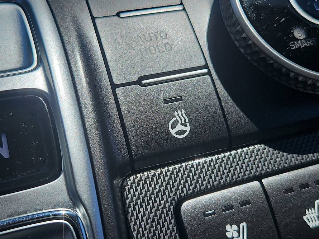 Used 2023 Hyundai Santa Fe Limited AWD/4WD image 26