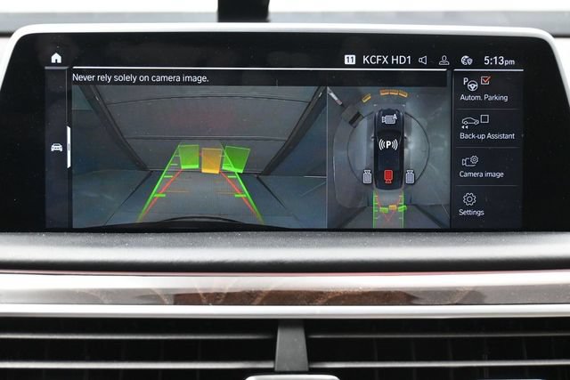 Used 2022 BMW 750i xDrive w/ Luxury Rear Seating Package AWD/4WD image 23