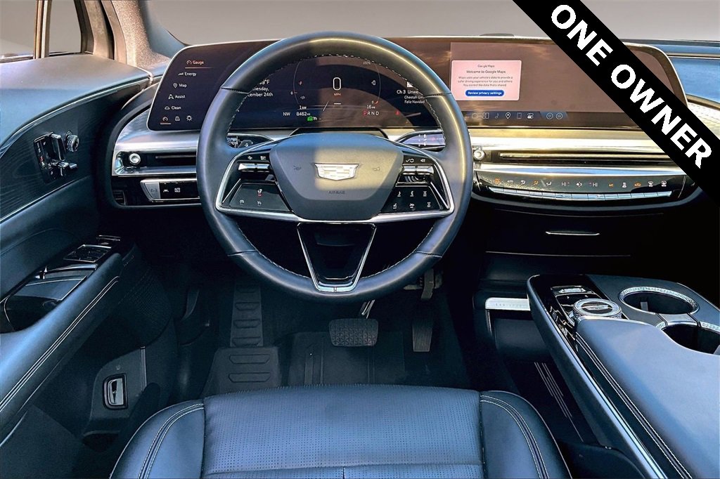 Used 2024 Cadillac Lyriq Luxury w/ LPO, Floor Liner Package image 5