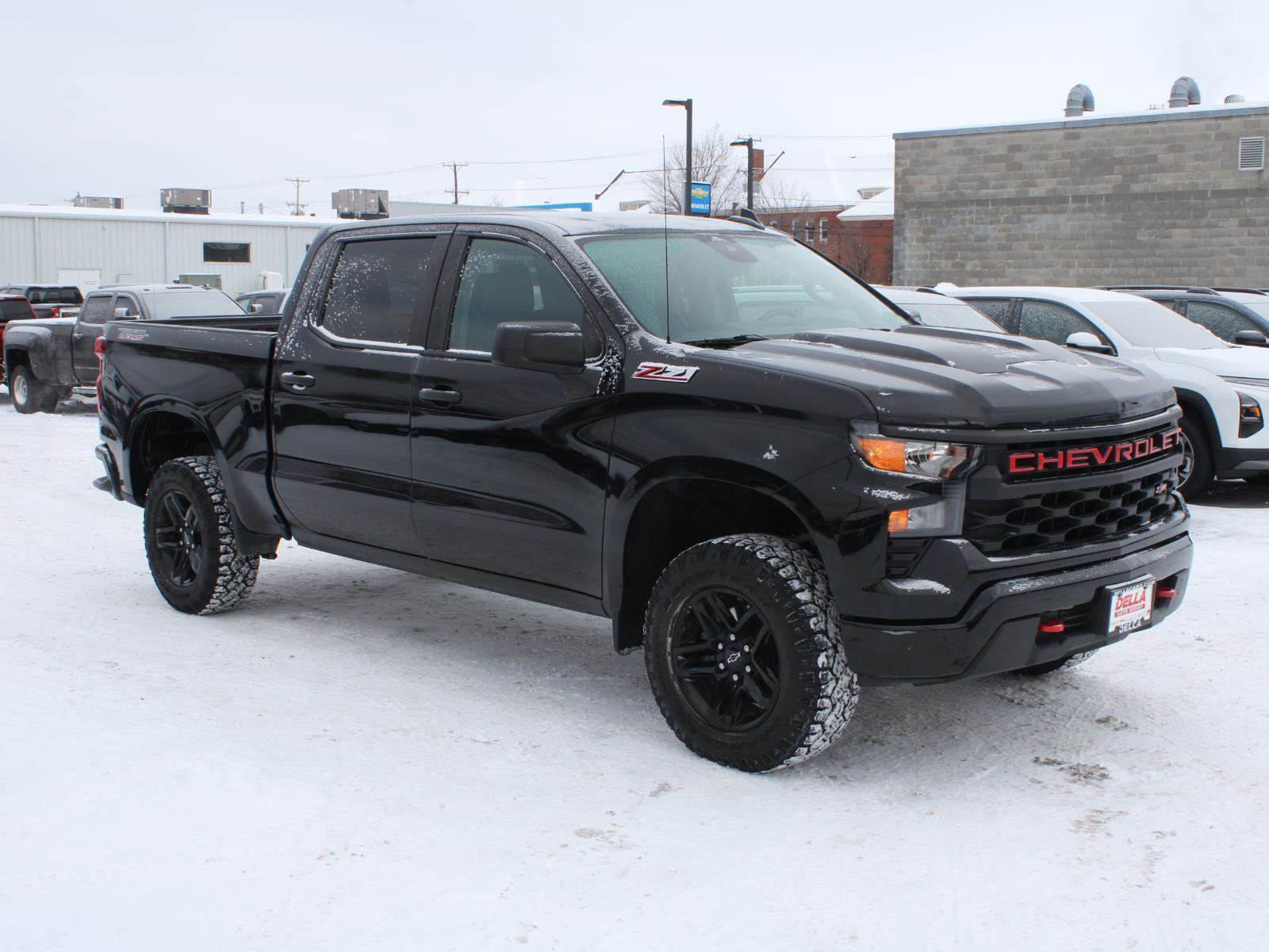 Used 2023 Chevrolet Silverado 1500 Custom Trail Boss image 3