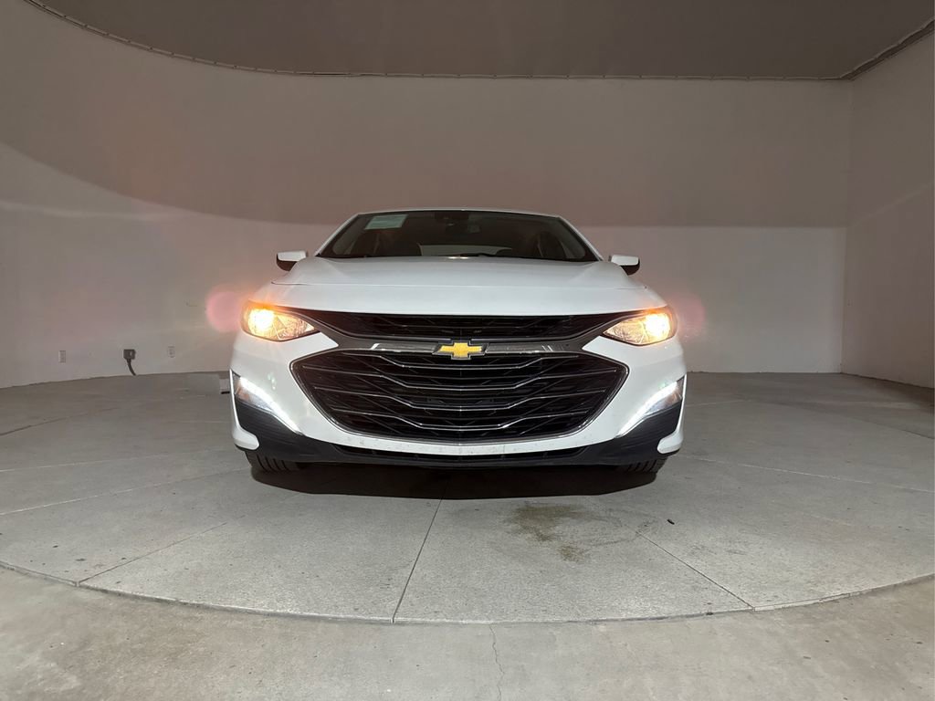 Used 2025 Chevrolet Malibu LT image 24