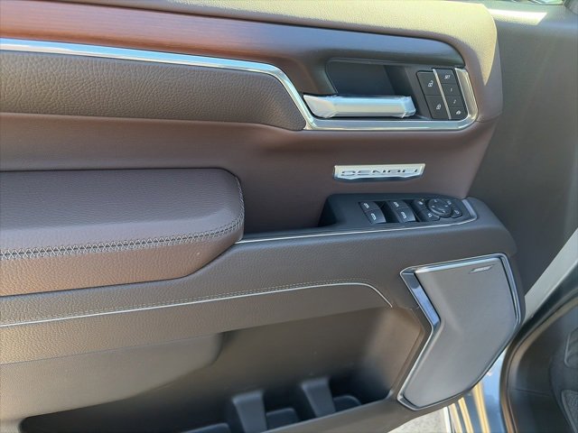 New 2026 GMC Sierra 1500 Denali w/ Denali Reserve Package image 17
