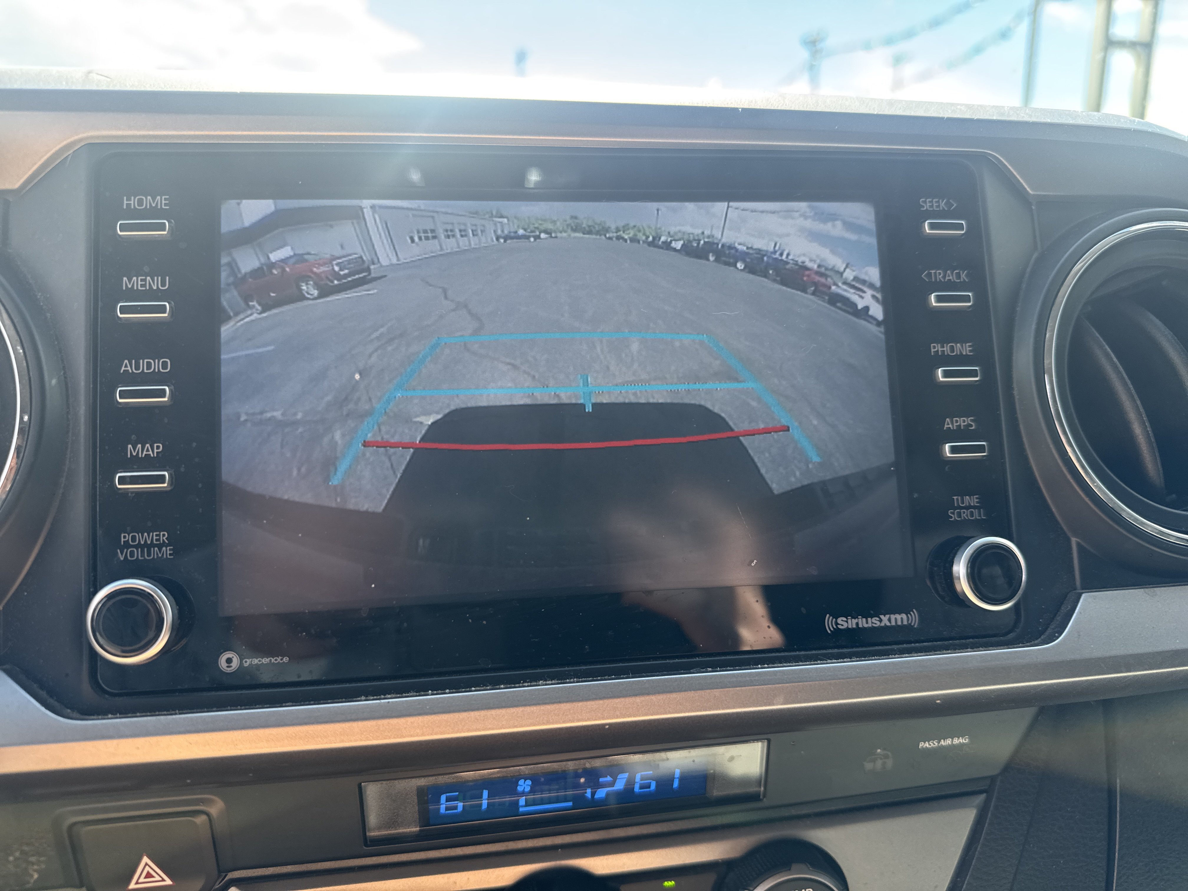 Used 2022 Toyota Tacoma SR5 w/ Technology Package AWD/4WD image 26
