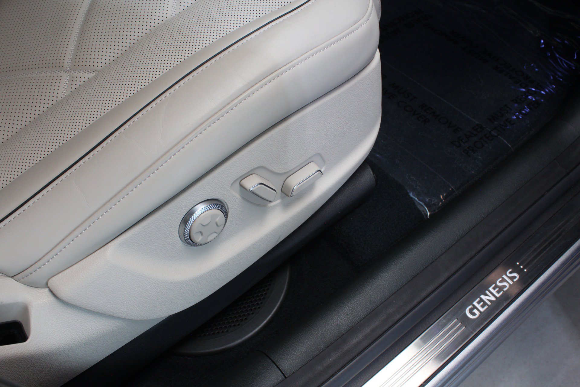 Used 2025 Genesis GV80 3.5T Prestige AWD/4WD image 56