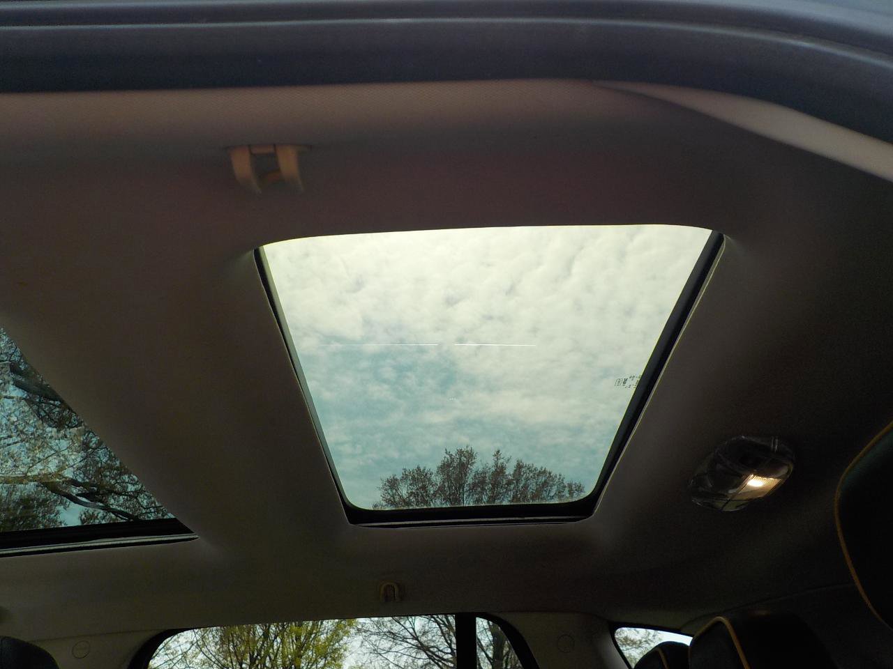 Used 2010 Lincoln MKX AWD image 27