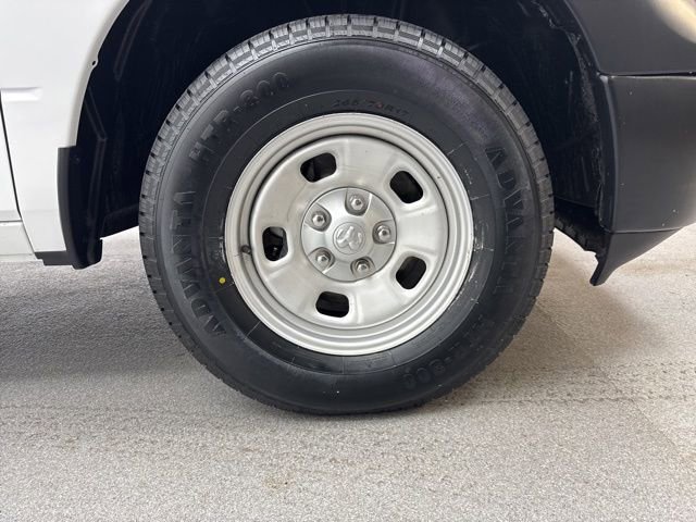 Used 2022 RAM 1500 Tradesman w/ Power & Remote Entry Group AWD/4WD image 3