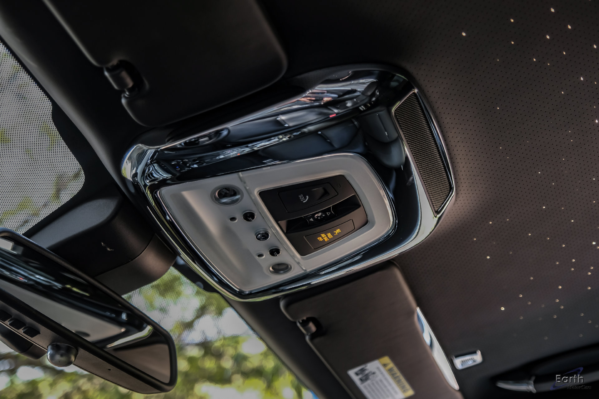 Used 2016 Rolls-Royce Wraith RWD image 42