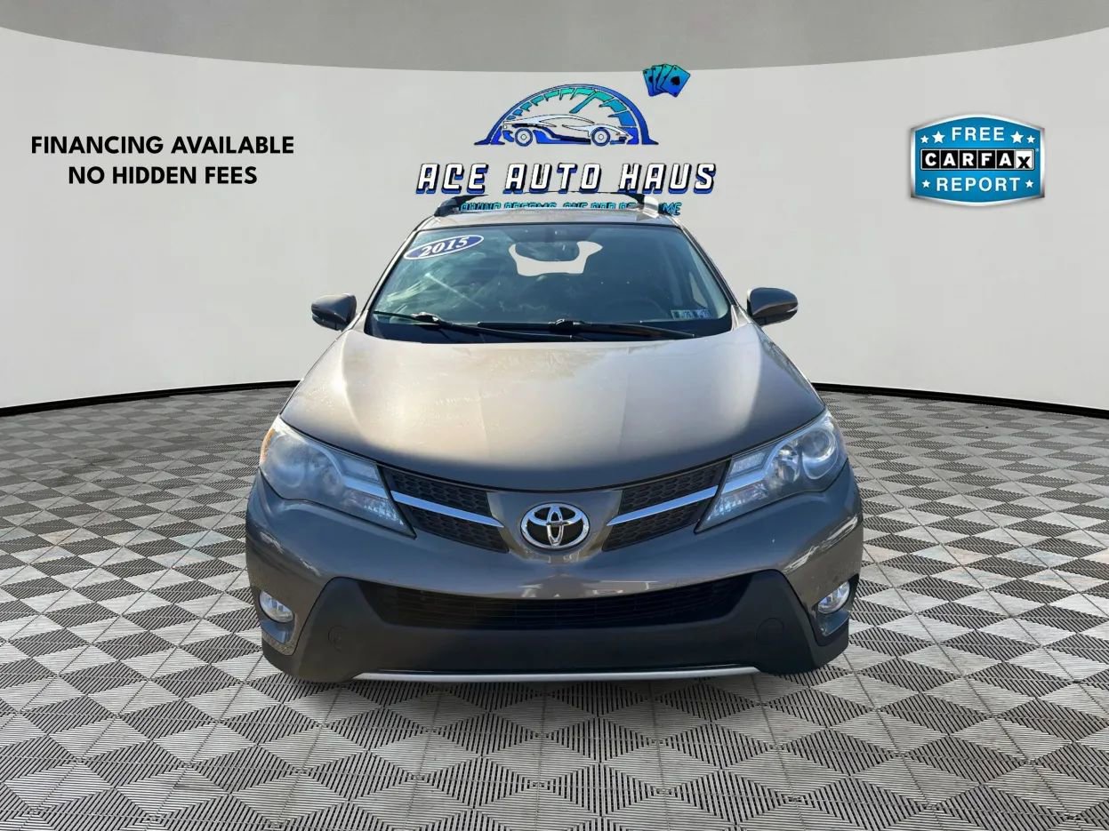 Used 2015 Toyota RAV4 XLE AWD/4WD image 2