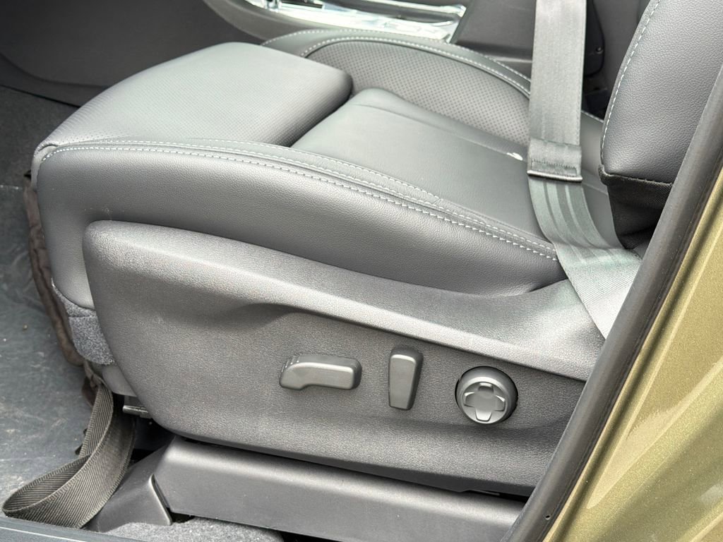 New 2026 Subaru Ascent Limited AWD/4WD image 20