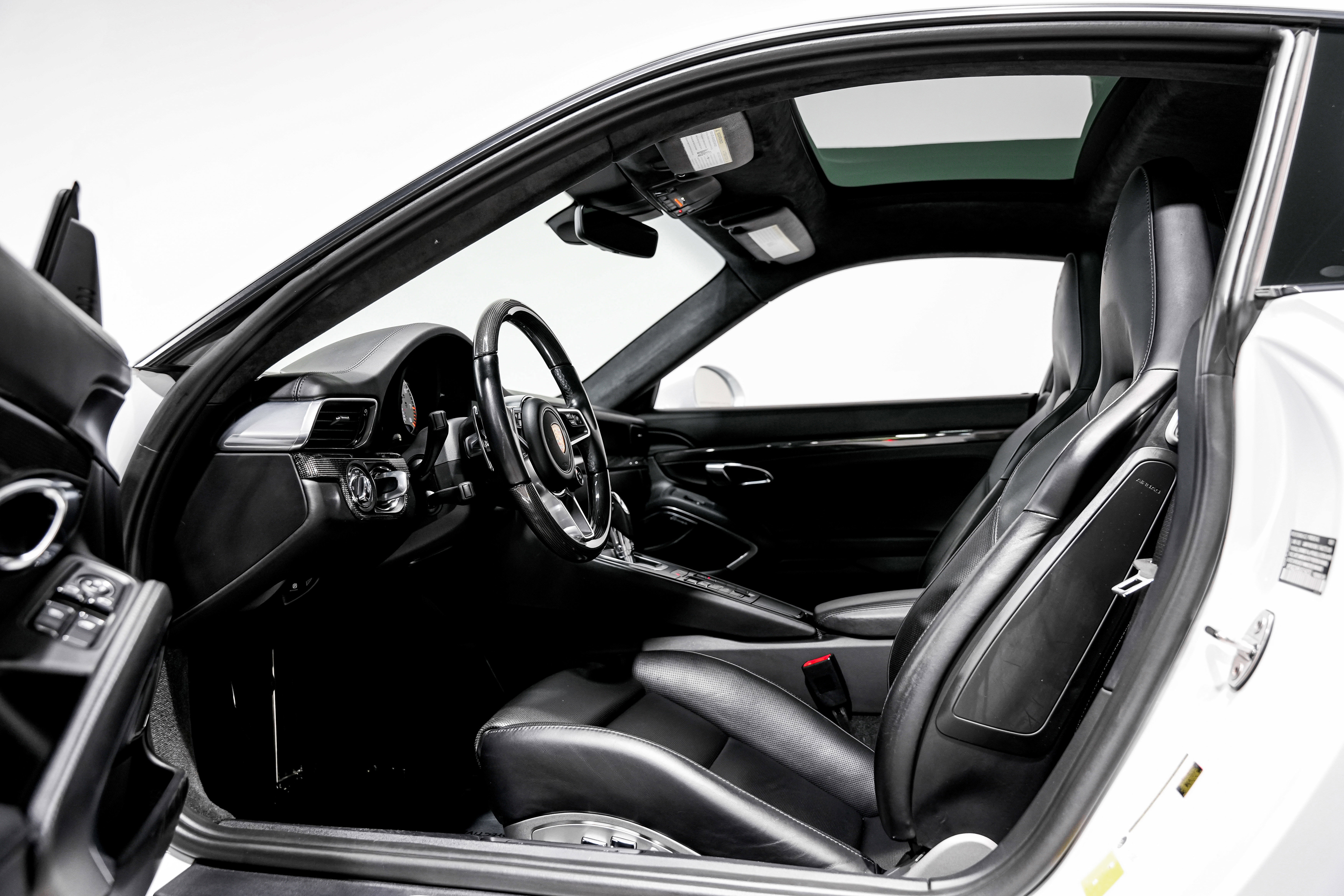 Used 2018 Porsche 911 Turbo S AWD/4WD image 21