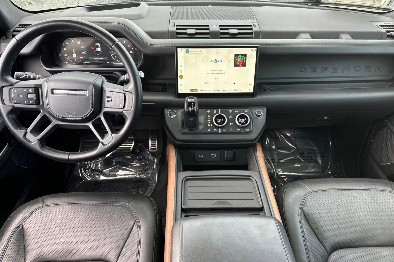 Used 2024 Land Rover Defender 110 X image 27