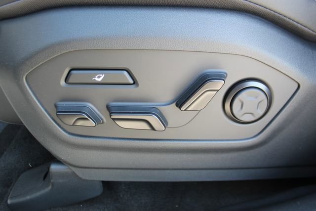 New 2026 Hyundai Santa Fe Calligraphy AWD/4WD image 11