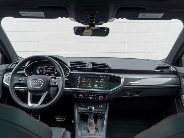 Used 2025 Audi Q3 2.0T Premium Plus w/ Premium Plus Package AWD/4WD image 21