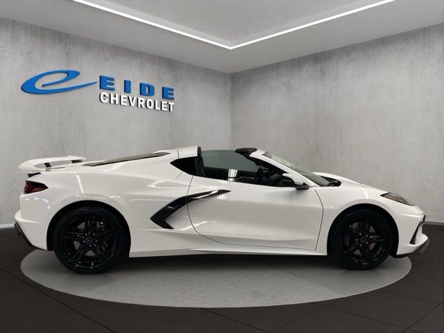 New 2026 Chevrolet Corvette Stingray Premium Cpe w/ Z51 Performance Package image 2