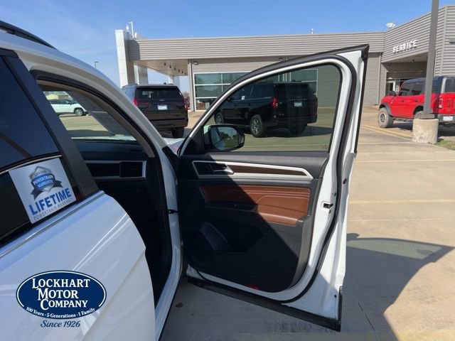 Used 2022 Volkswagen Atlas SE image 35