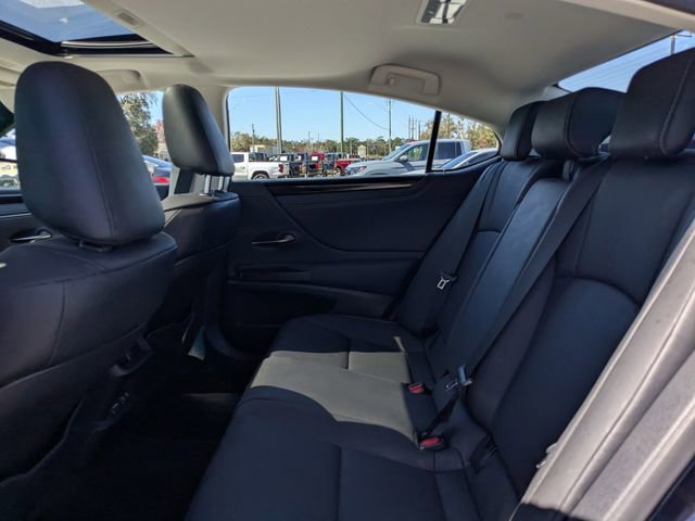 Used 2021 Lexus ES 350 350 w/ Premium Package image 12