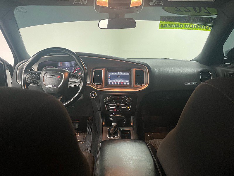 Used 2022 Dodge Charger SXT image 21