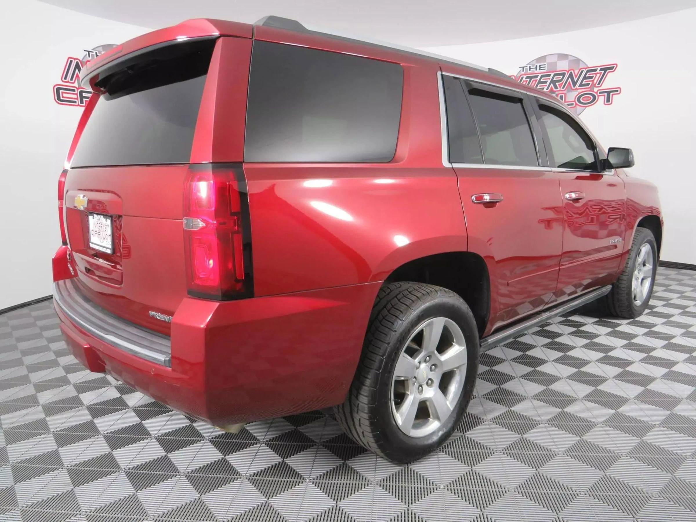 Used 2020 Chevrolet Tahoe Premier AWD/4WD image 7