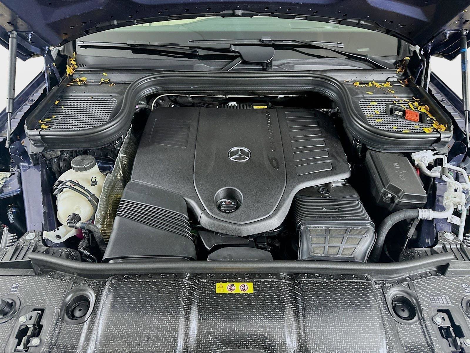 Used 2026 Mercedes-Benz GLS 450 4MATIC image 41