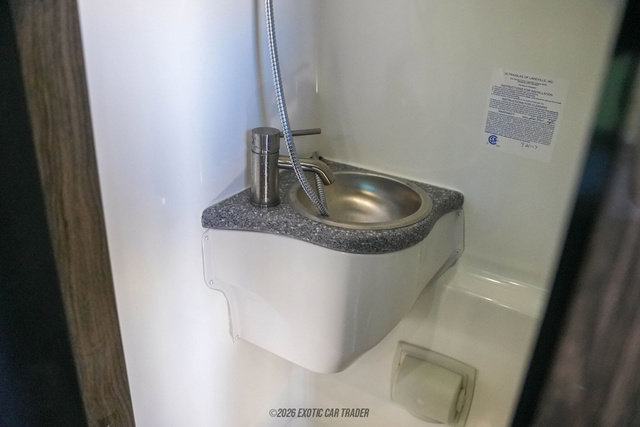 Used 2017 Mercedes-Benz Sprinter 3500 image 39