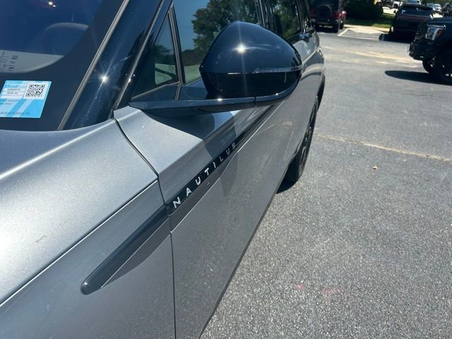 New 2025 Lincoln Nautilus Premier w/ Equipment Group 102A image 29