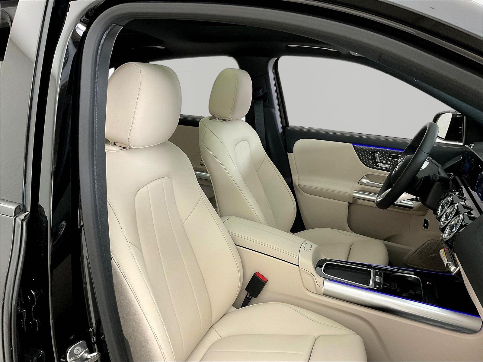 New 2026 Mercedes-Benz GLA 250 4MATIC image 18