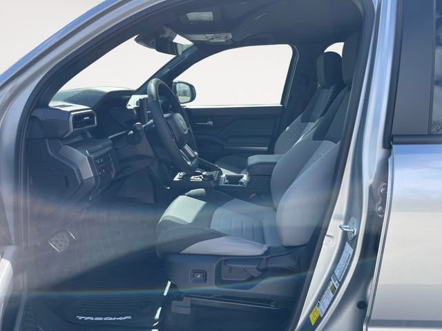 Certified 2025 Toyota Tacoma TRD Sport AWD/4WD image 9