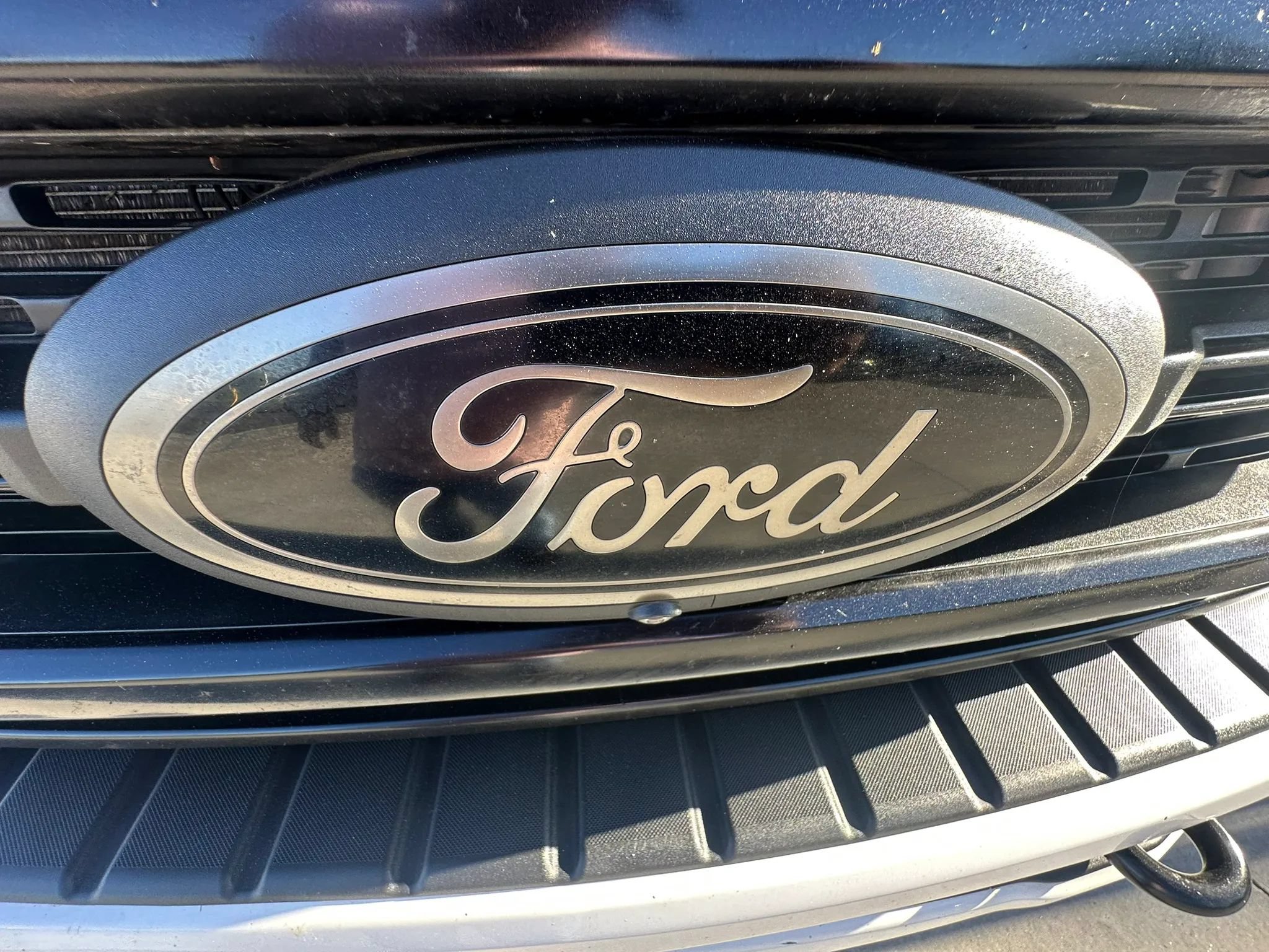 Used 2022 Ford F250 Lariat w/ Black Appearance Package AWD/4WD image 22