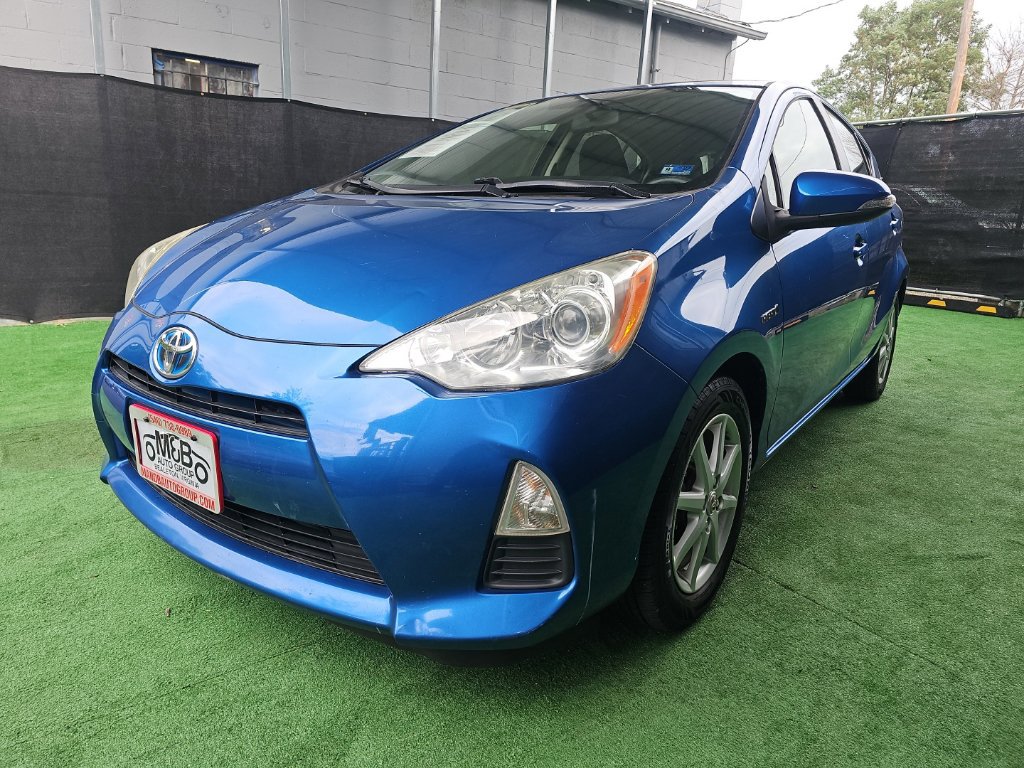 Used 2012 Toyota Prius C Three FWD image 8