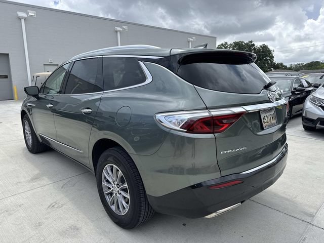 Used 2023 Buick Enclave Essence FWD image 5