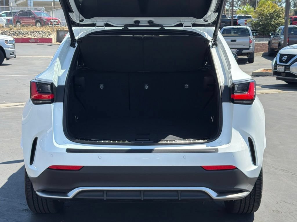 Used 2026 Lexus NX 450h+ F Sport w/ Accessory Package (K3) AWD/4WD image 17