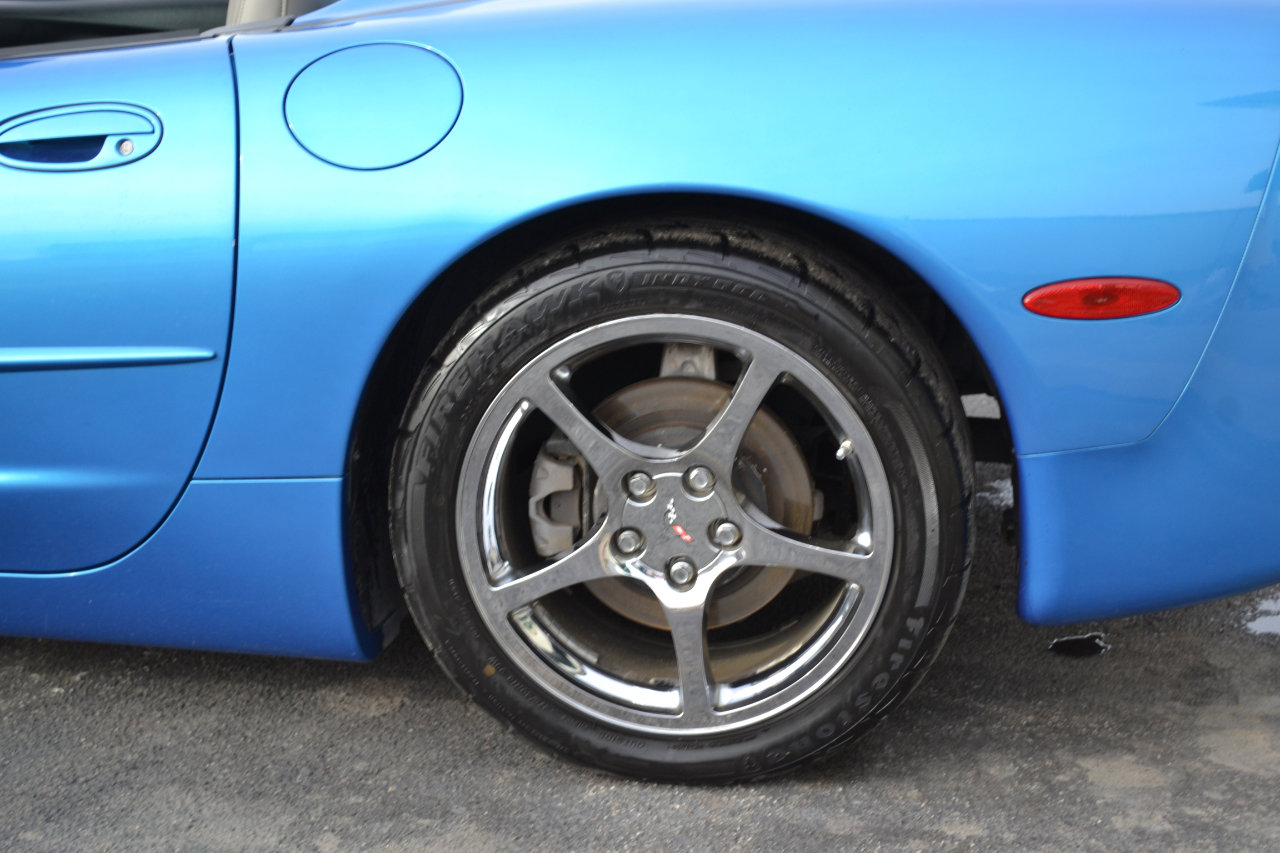 Used 2000 Chevrolet Corvette Convertible w/ Memory Pkg image 43