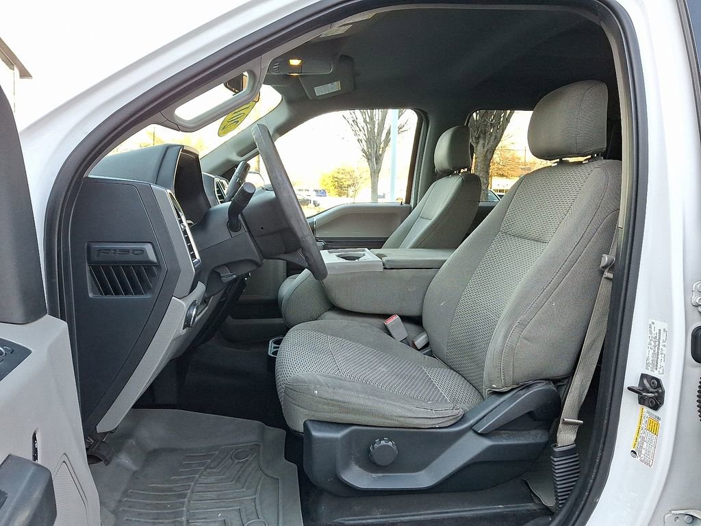 Used 2015 Ford F150 XLT AWD/4WD image 19