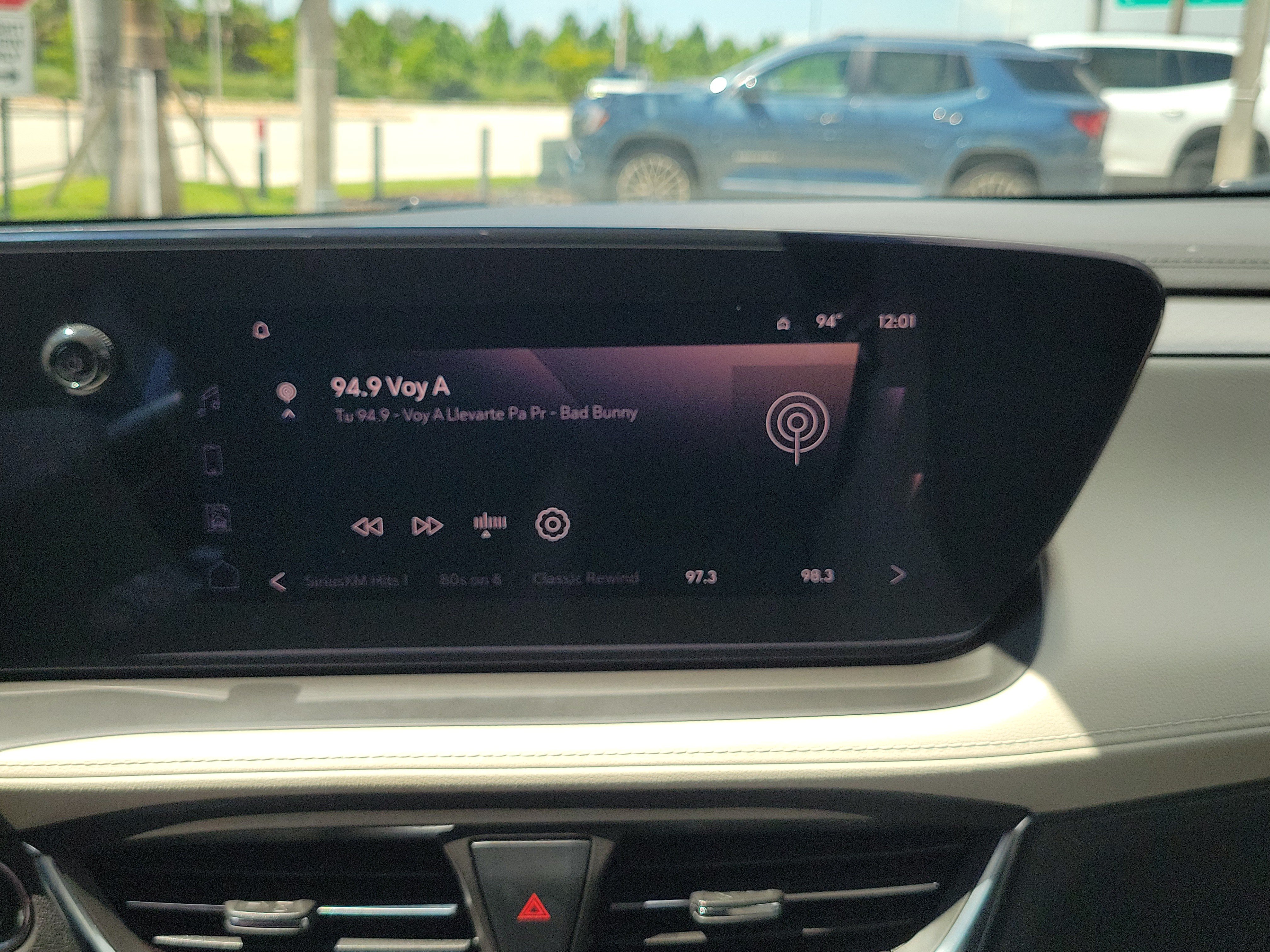 Used 2024 Buick Encore GX Sport Touring w/ Experience Buick Package FWD image 22