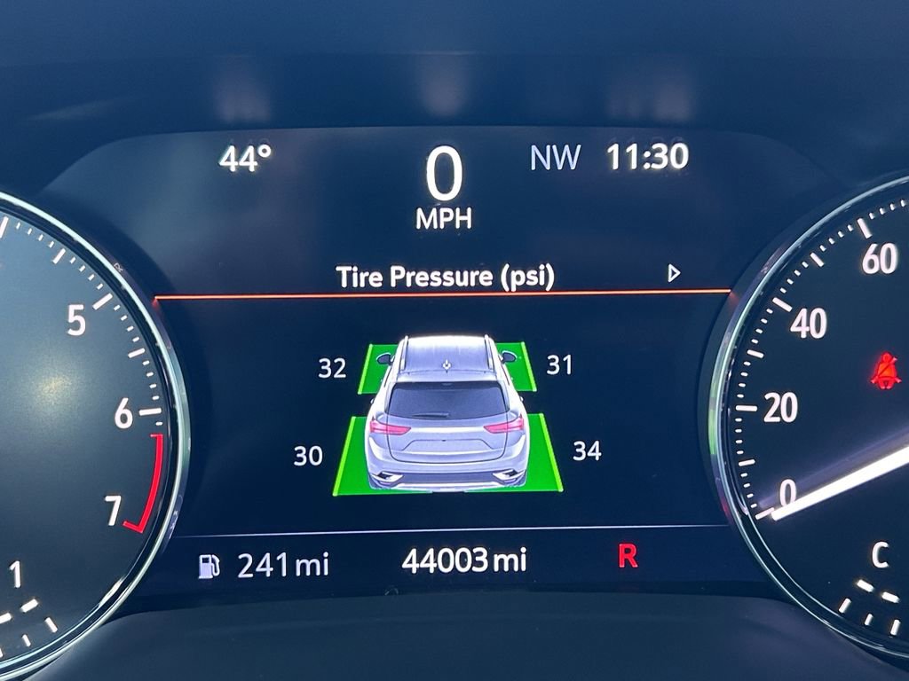 Certified 2023 Buick Envision Essence image 28