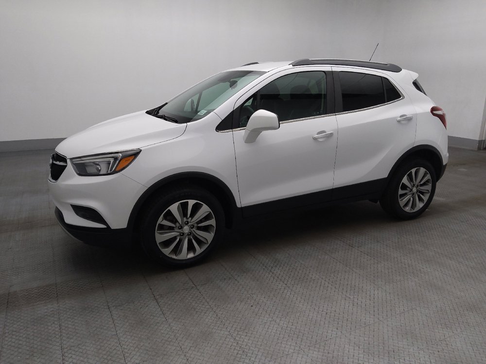Used 2020 Buick Encore Preferred image 2