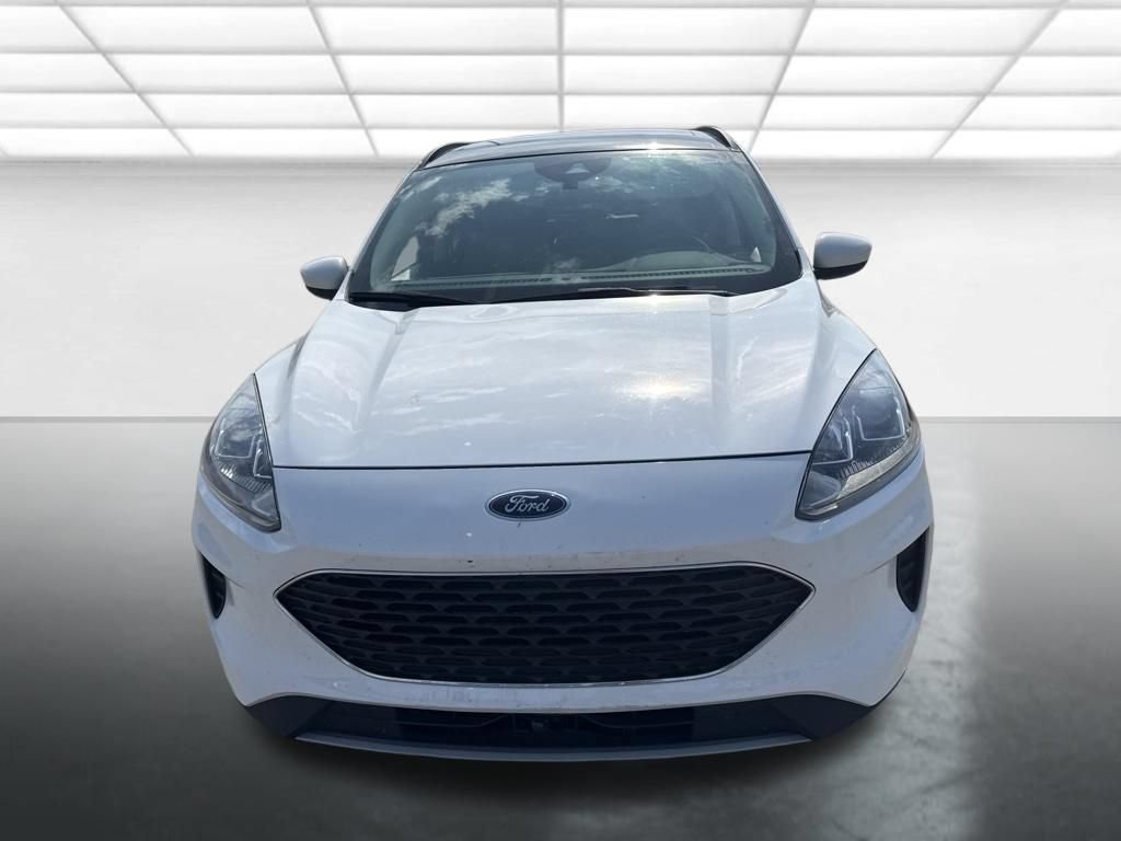 Used 2020 Ford Escape SE FWD image 2