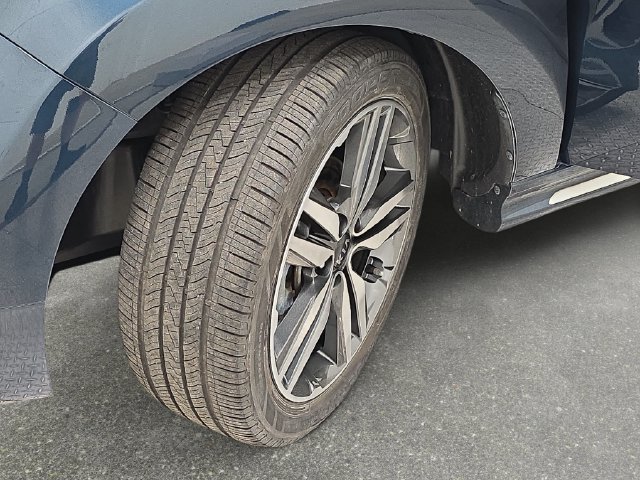 Used 2018 Kia Soul + FWD image 31