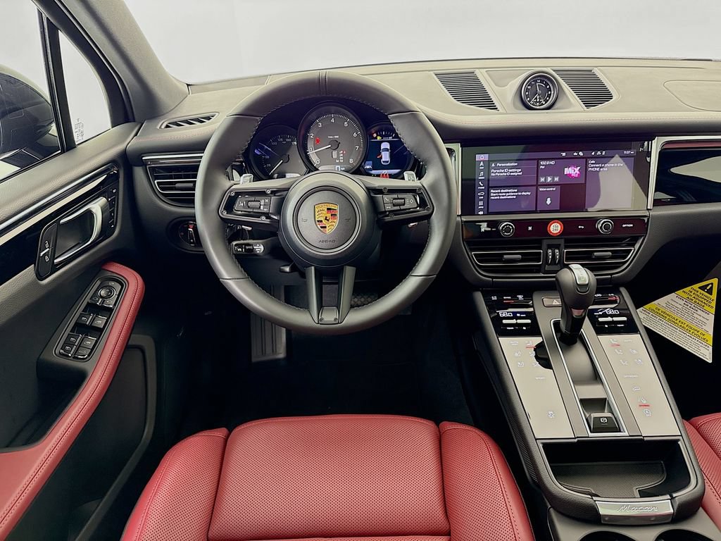 New 2026 Porsche Macan AWD/4WD image 25