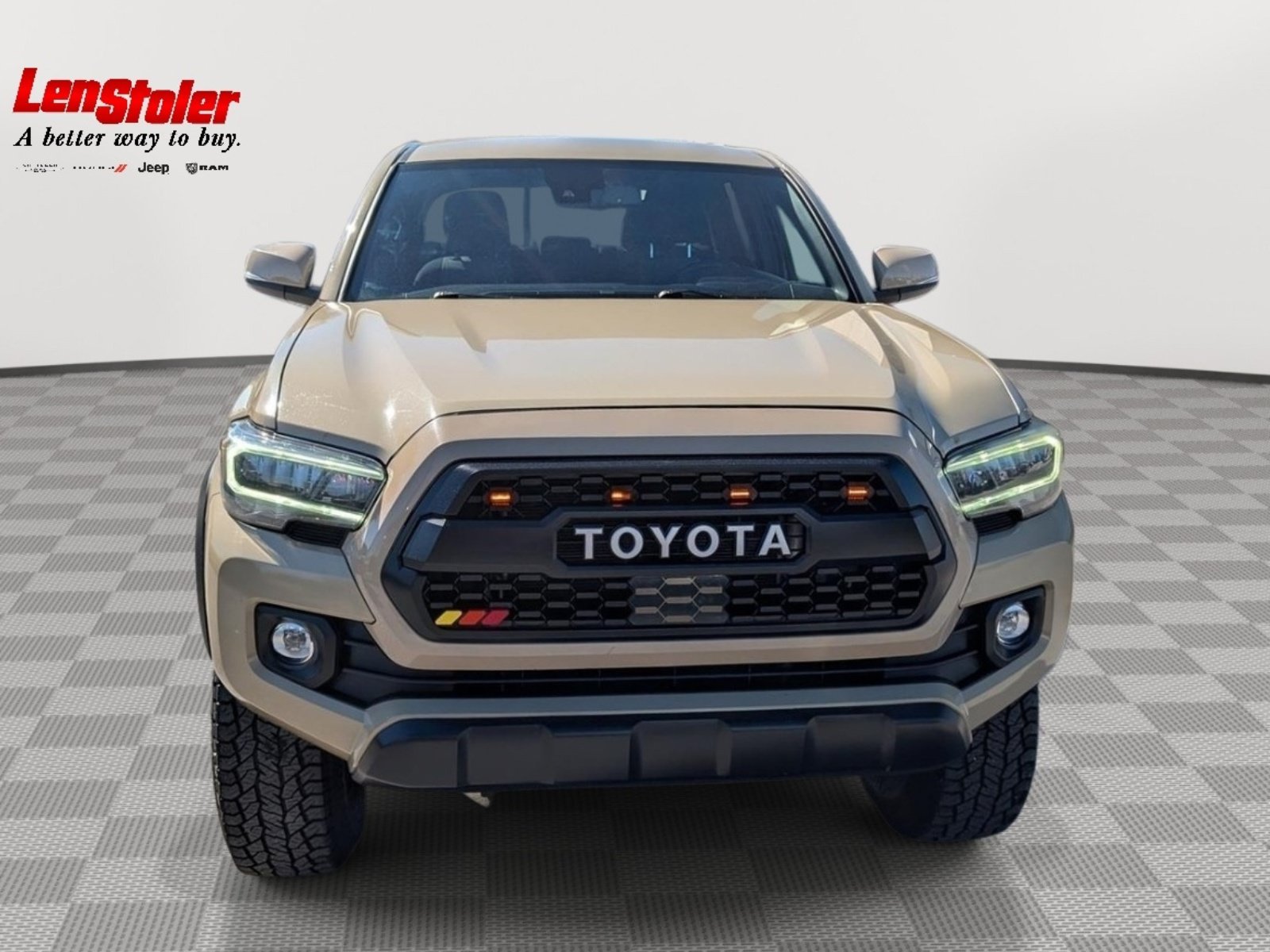 Used 2020 Toyota Tacoma TRD Off-Road AWD/4WD image 8