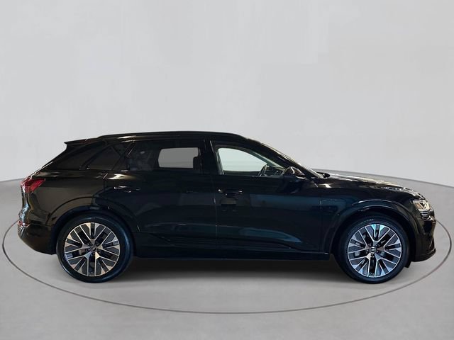 Certified 2024 Audi Q8 e-tron Premium Plus w/ Premium Plus Package AWD/4WD image 5