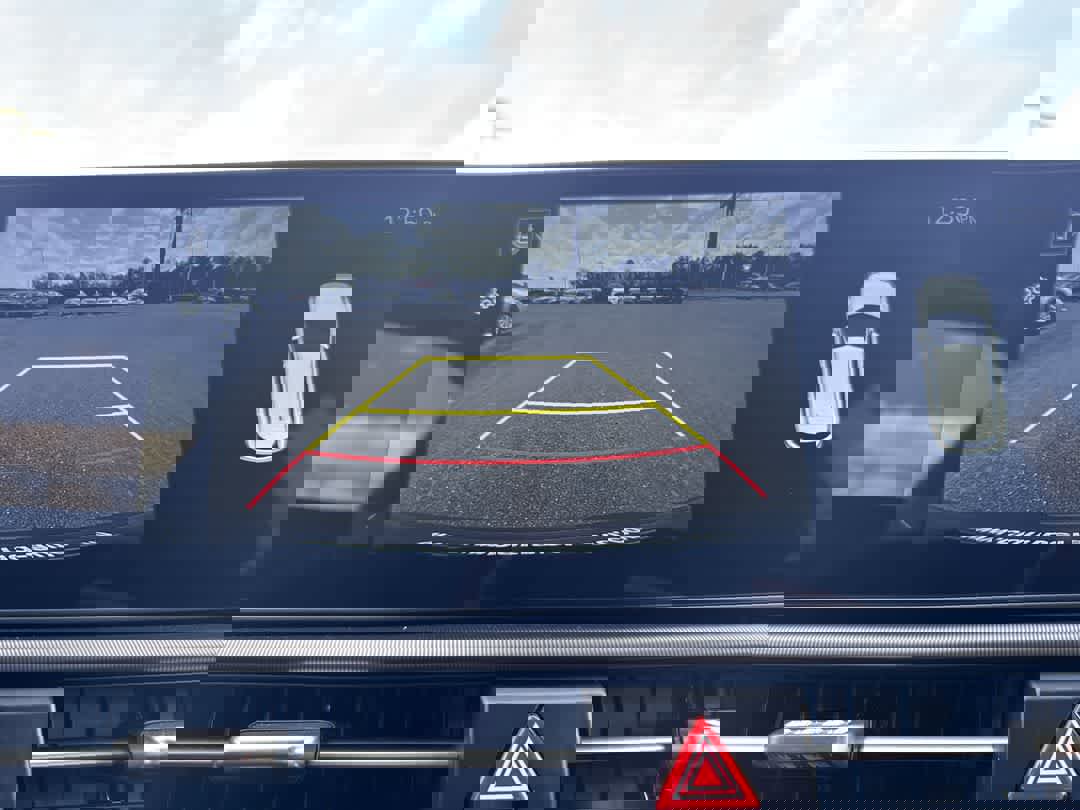 New 2026 Kia Sportage EX image 17