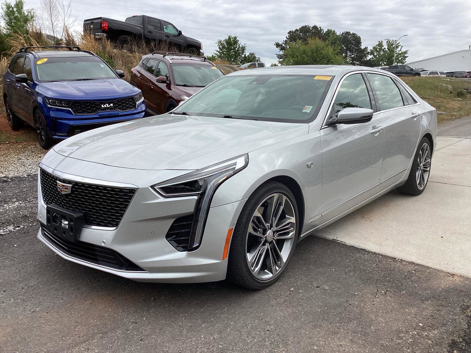 Used 2020 Cadillac CT6 Premium Luxury w/ LPO, Exterior Accent Package AWD/4WD image 3