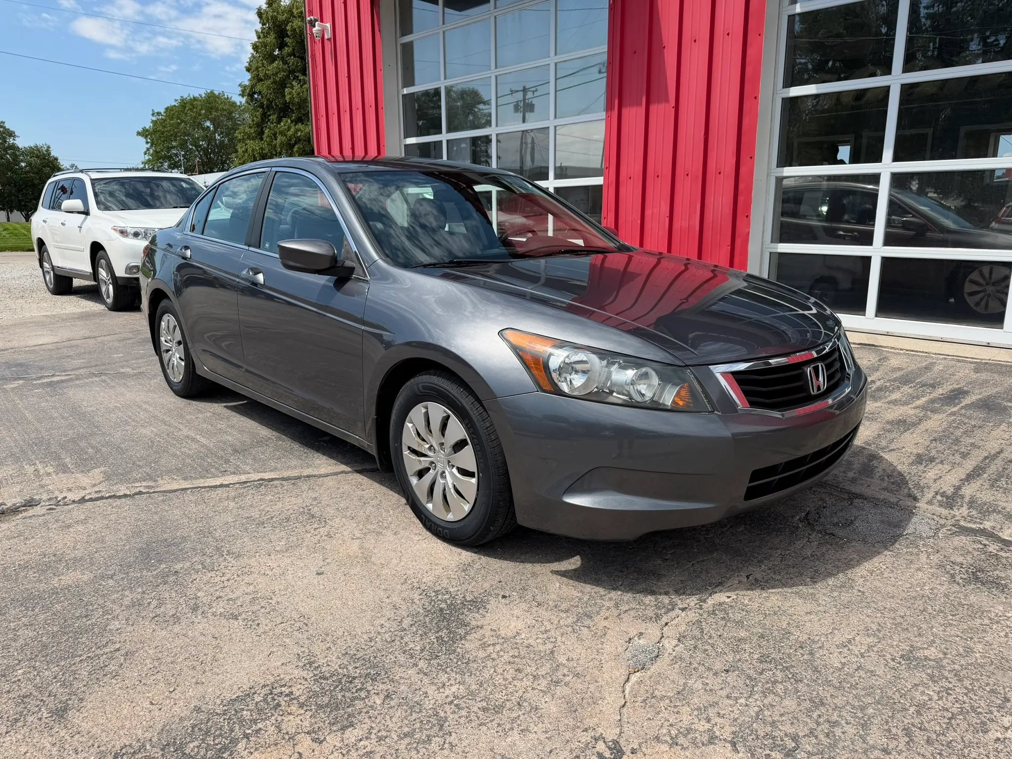 Used 2010 Honda Accord LX image 2