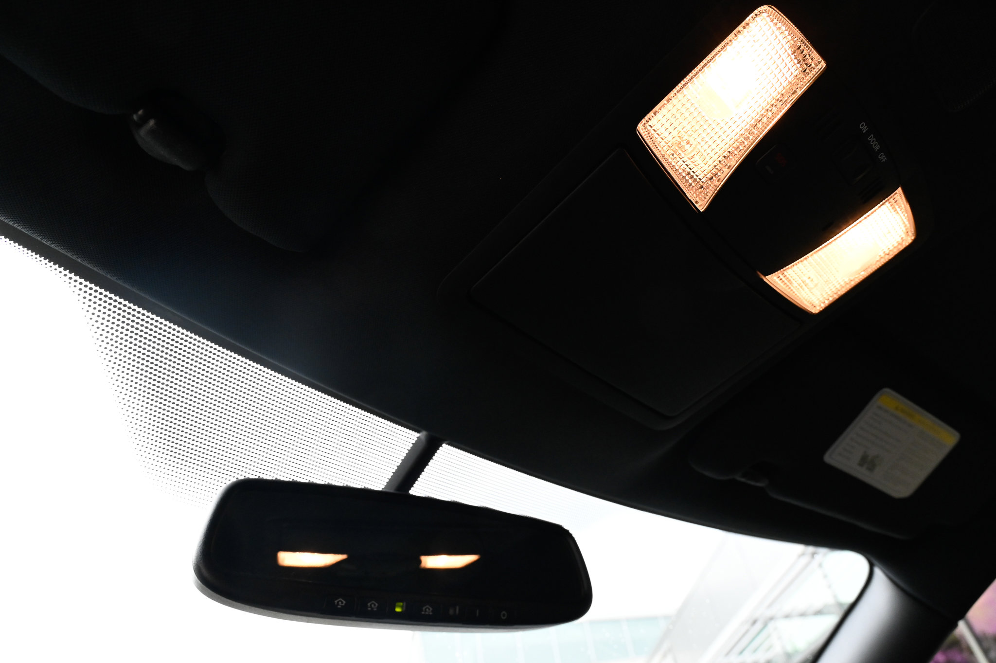 Used 2021 Nissan GT-R Premium AWD/4WD image 35