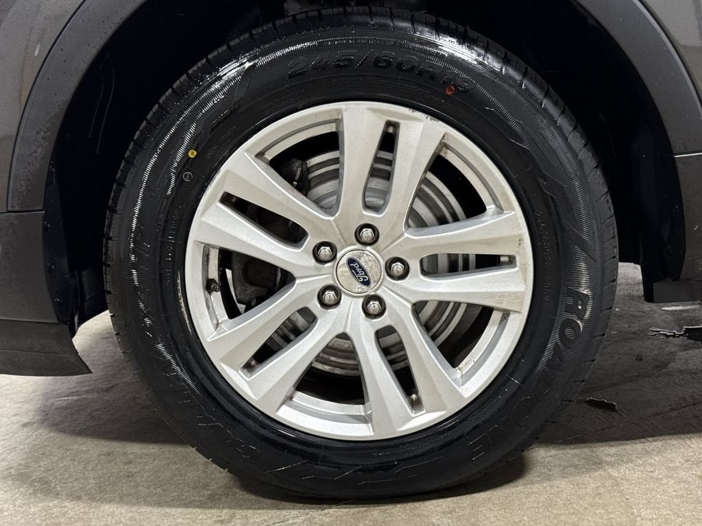 Used 2019 Ford Explorer XLT AWD/4WD image 27
